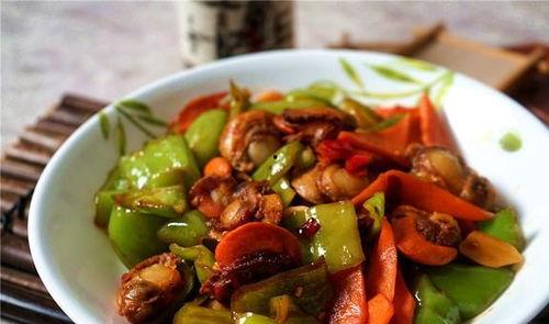 秃崽被爆炒的吃瓜视频,网络热议背后的真相揭秘