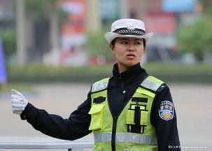 吃瓜群众警察局视频播放,揭秘警民互动幕后故事